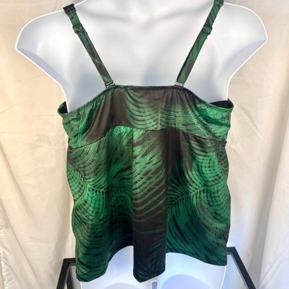 Lane Bryant Swim by Cacique Palm Print Tankini Top w/ Underwire Plunge Bra 38DD - Picture 4 of 5